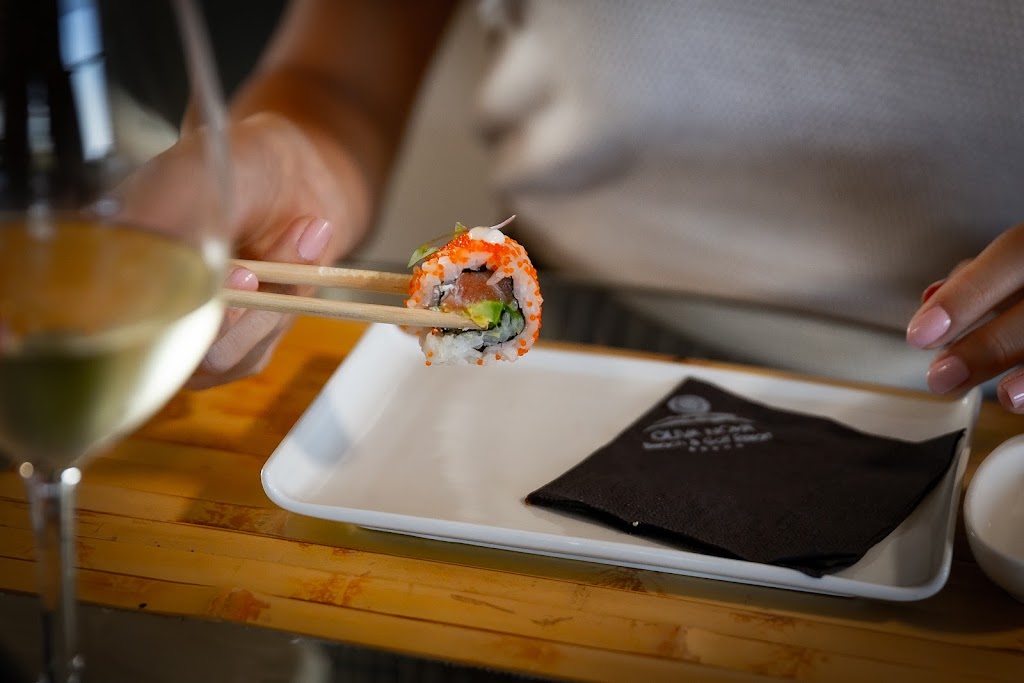Sushi Corner — Comida y bebida