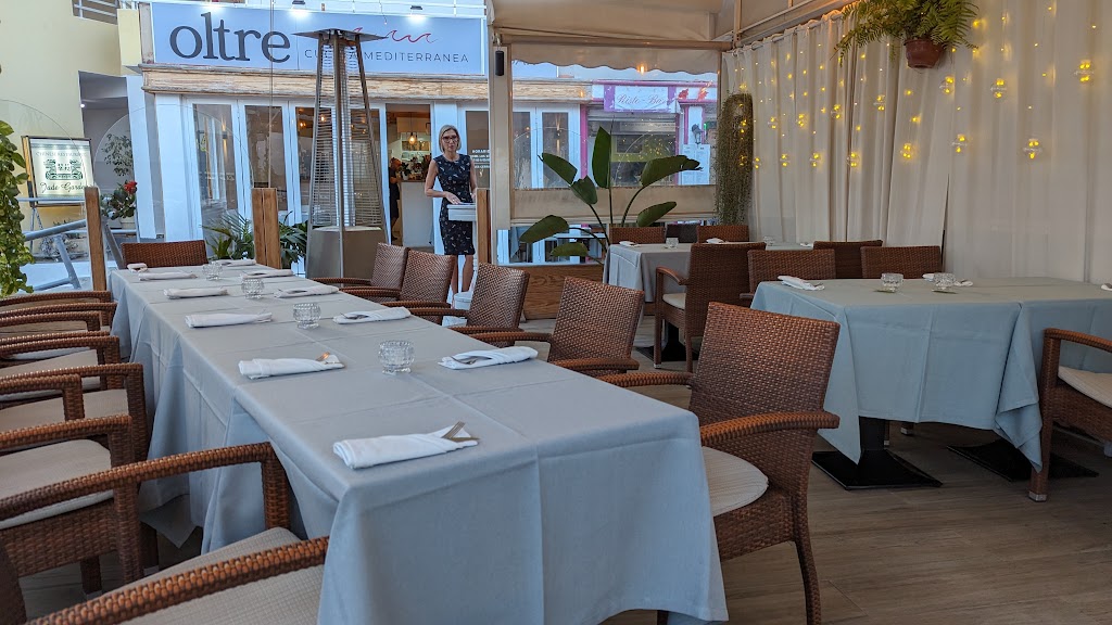 OLTRE Cucina Mediterranea — Ambiente