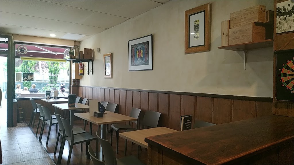Cafe Bar Tucky — Ambiente