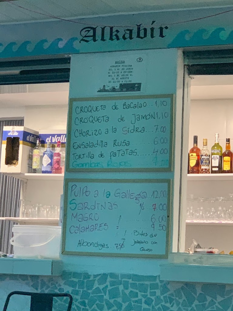 Chiringuito Alkabir piscina — Carta