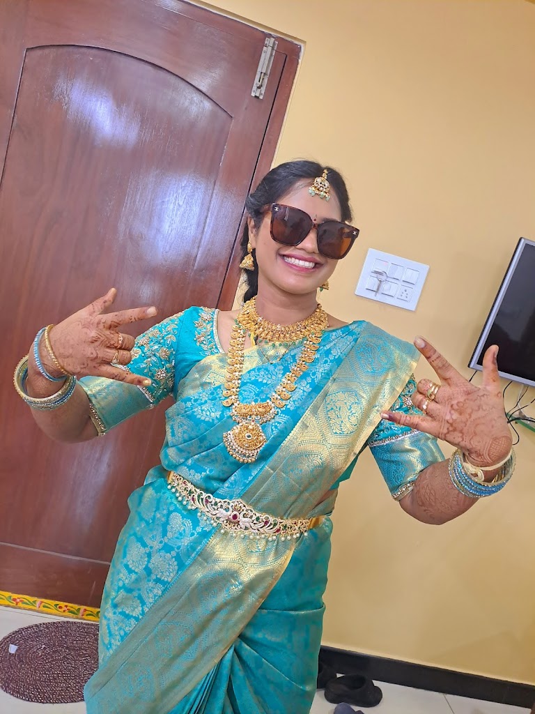 Hamgus Ladies Beauty Hair Care And Spa Salon And Training Institute