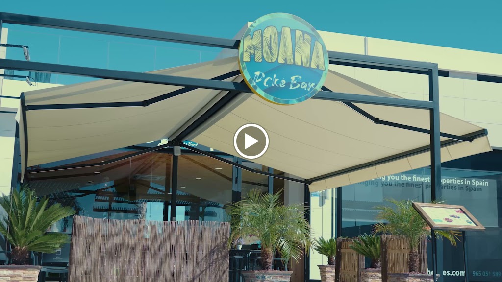 Moana Poke Bar (Lomas de Cabo Roig) — Ambiente
