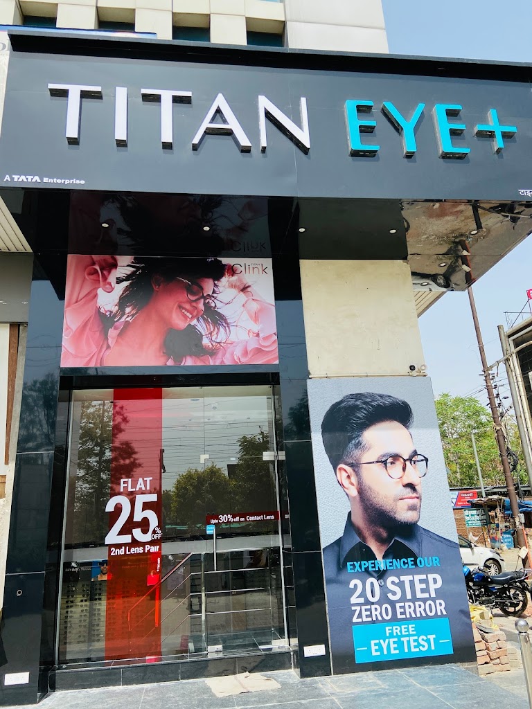 Titan Eye At Sikandra Agra