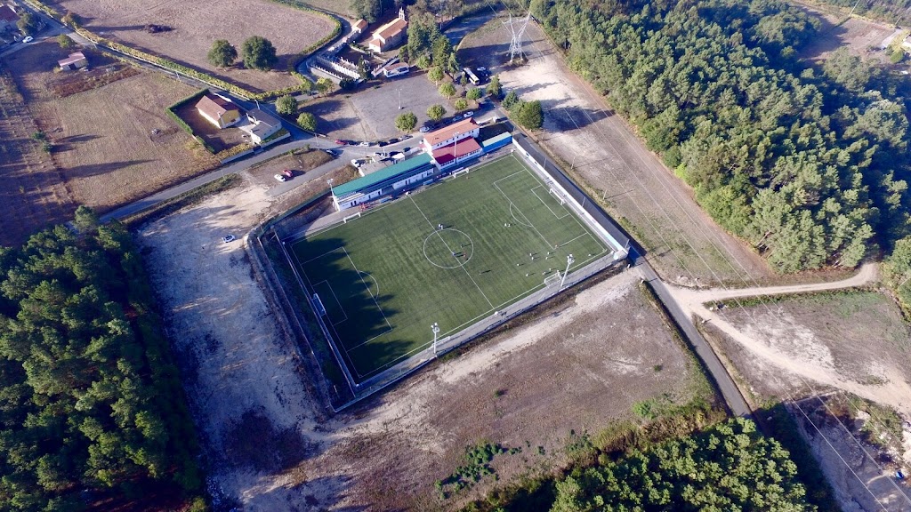 Campo de Futbol de Callobre (San Martino)