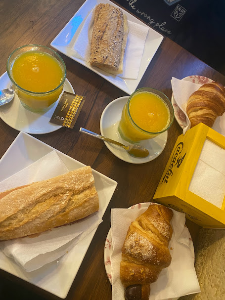 Ca la Nuri — Cafe