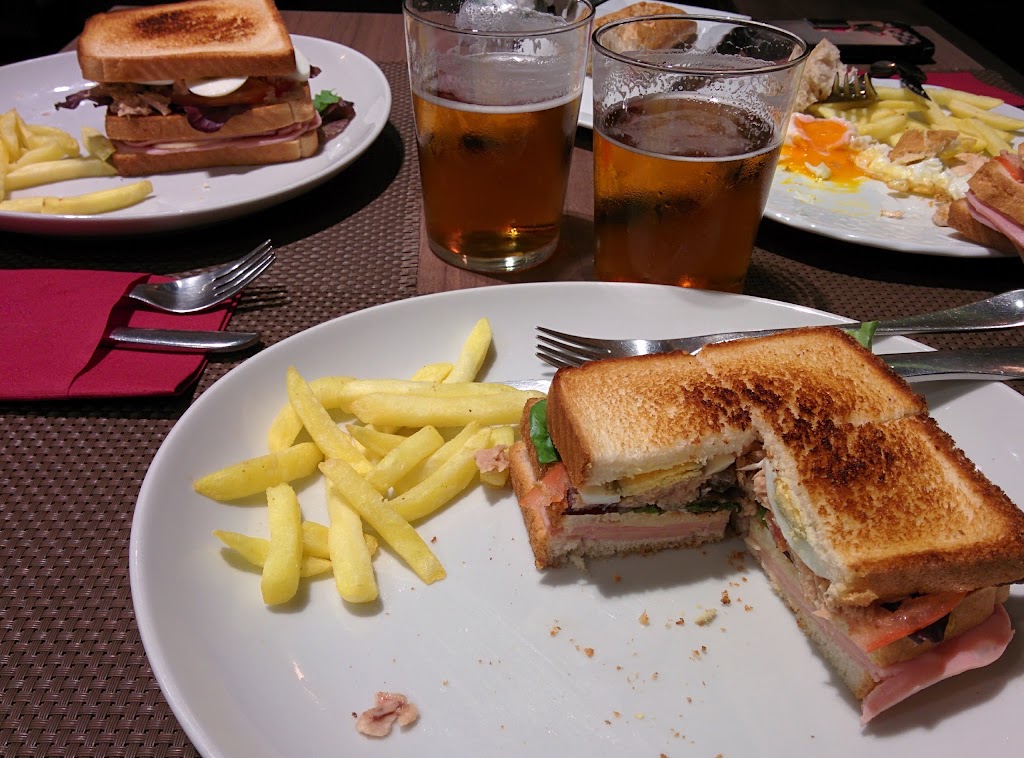 Restaurante "La Posada del Duende" — Comida y bebida