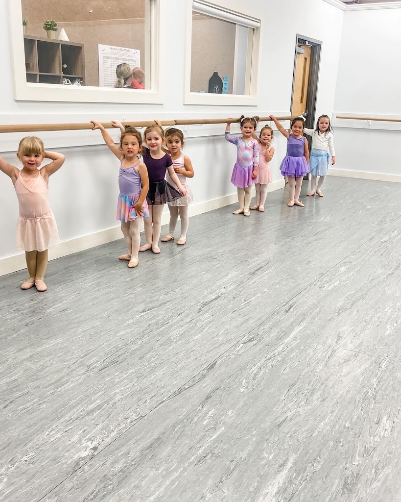  Etoile Dance + Yoga Studio