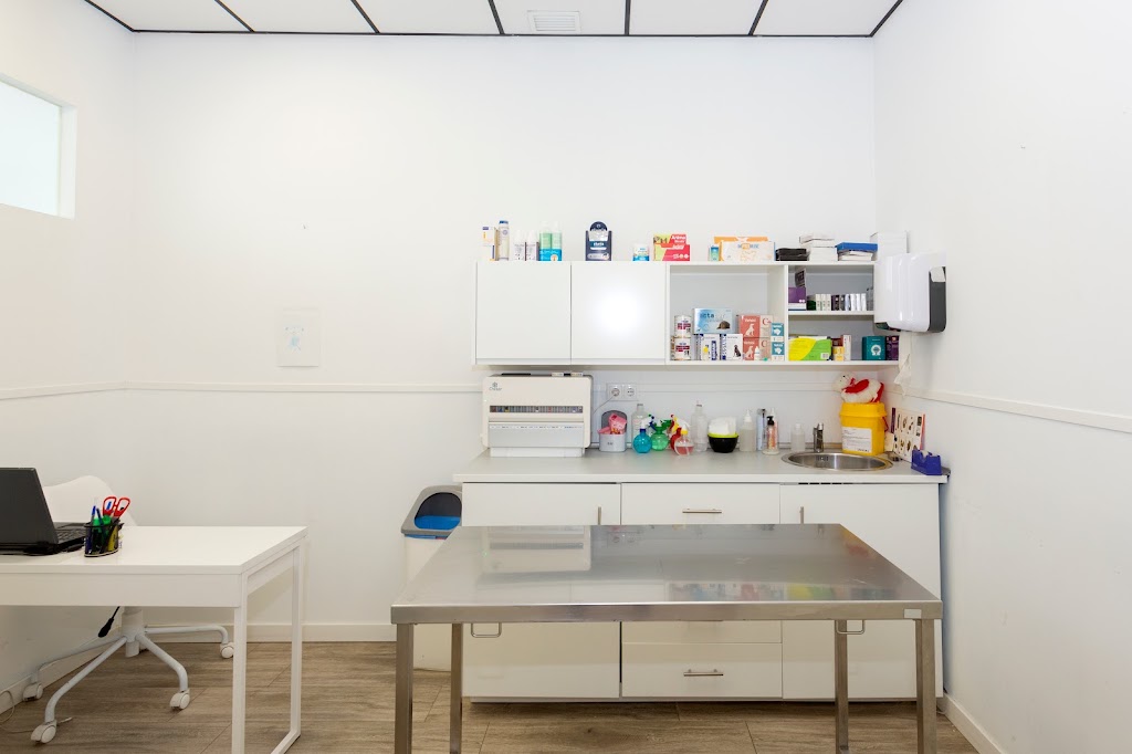 Clinica Veterinaria Caservet Arroyomolinos — Del propietario