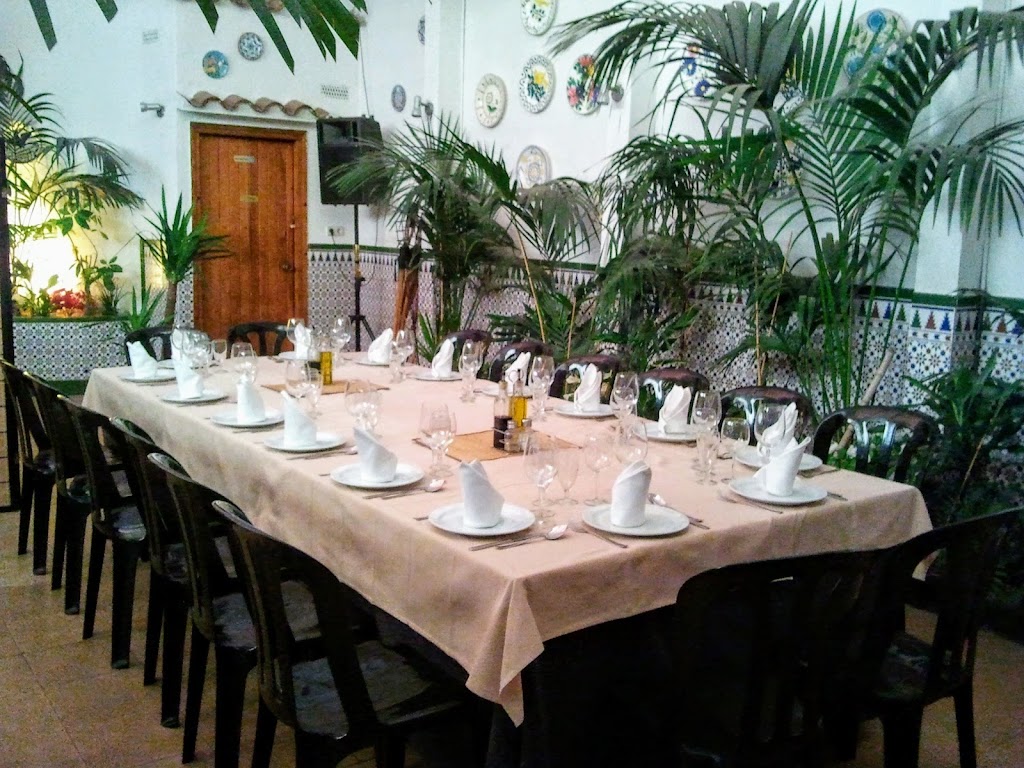 Restaurant Tres Lleons. — Ambiente