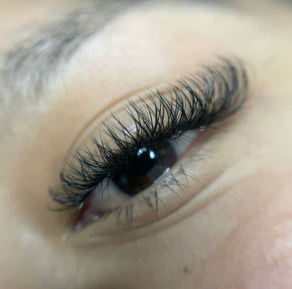 De Wellness Leading Skin Hair