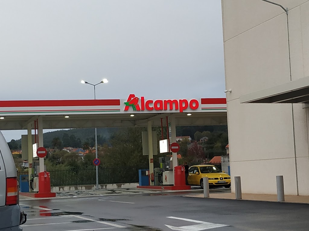 Gasolinera Alcampo — Exterior