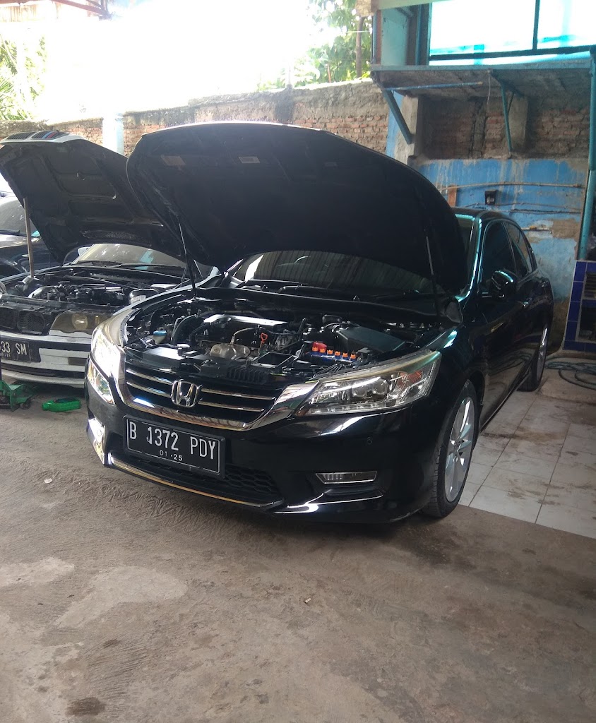 HMR Bengkel Mobil Matic (specialist automatic transmission)