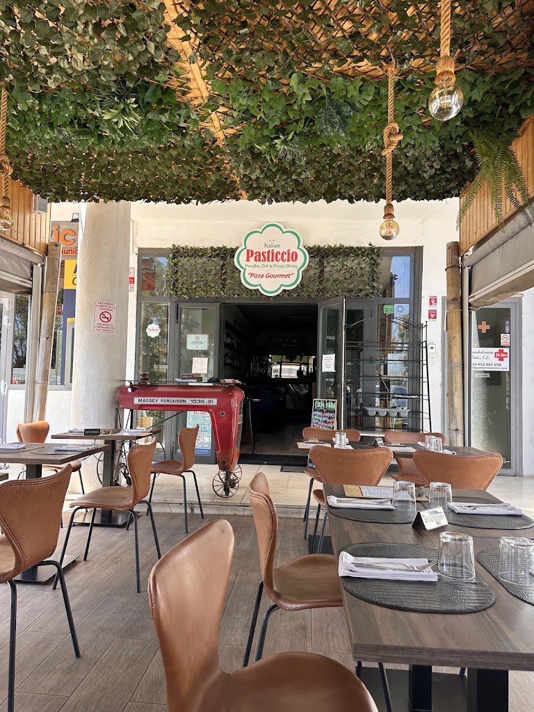 PASTICCIO PIZZA Y PASTA — Ambiente