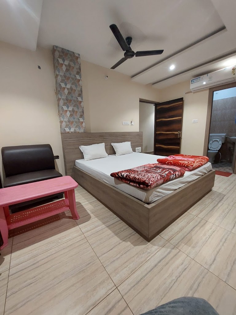 Hotel Satyam Palace