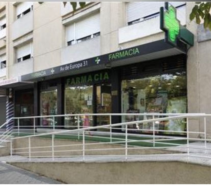 Farmacia Avda de Europa 31