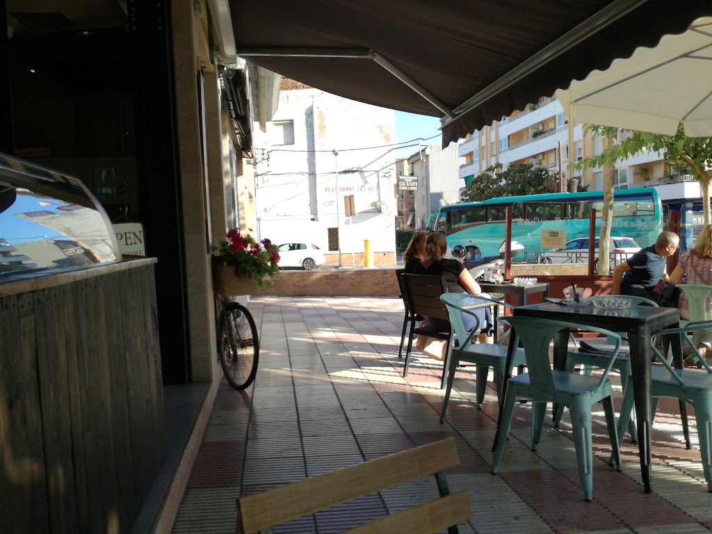 Coffee 'n' Crunch — Ambiente