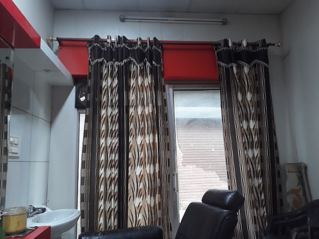 Arora Beauty Parlour And Training Institute Regd