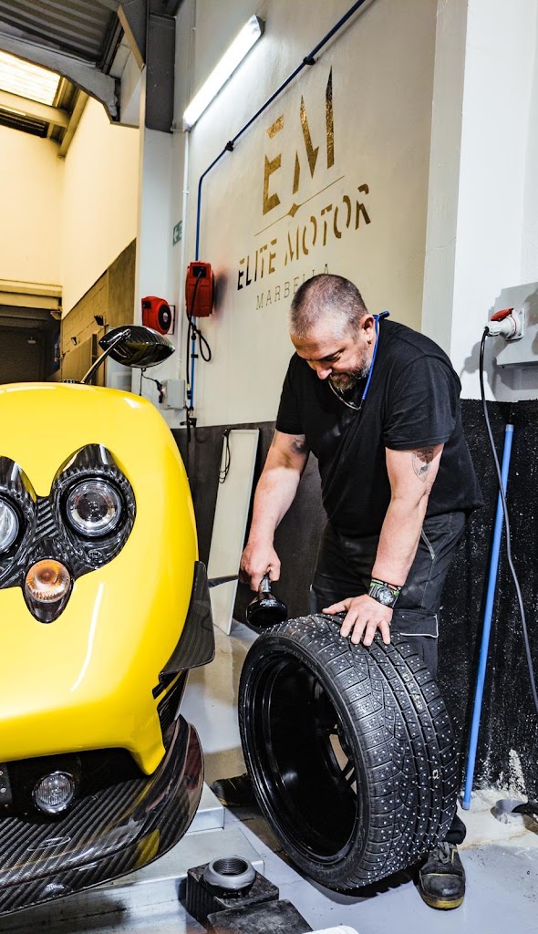 MARBELLA ELITE MOTOR — Taller