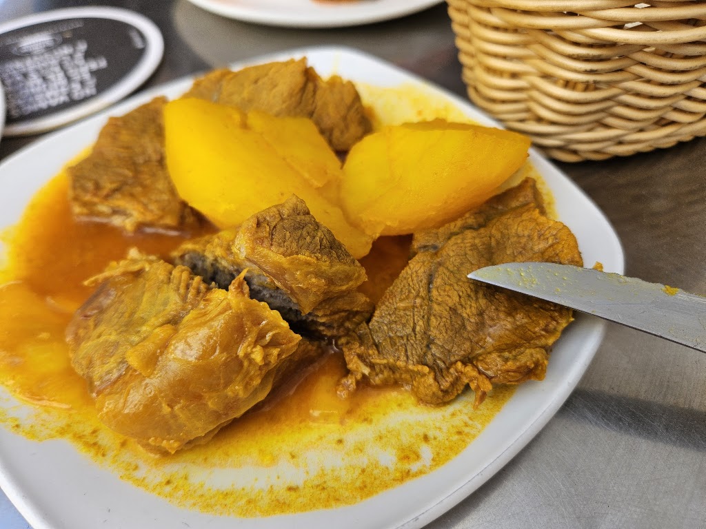Bar Guanapay — Comida y bebida