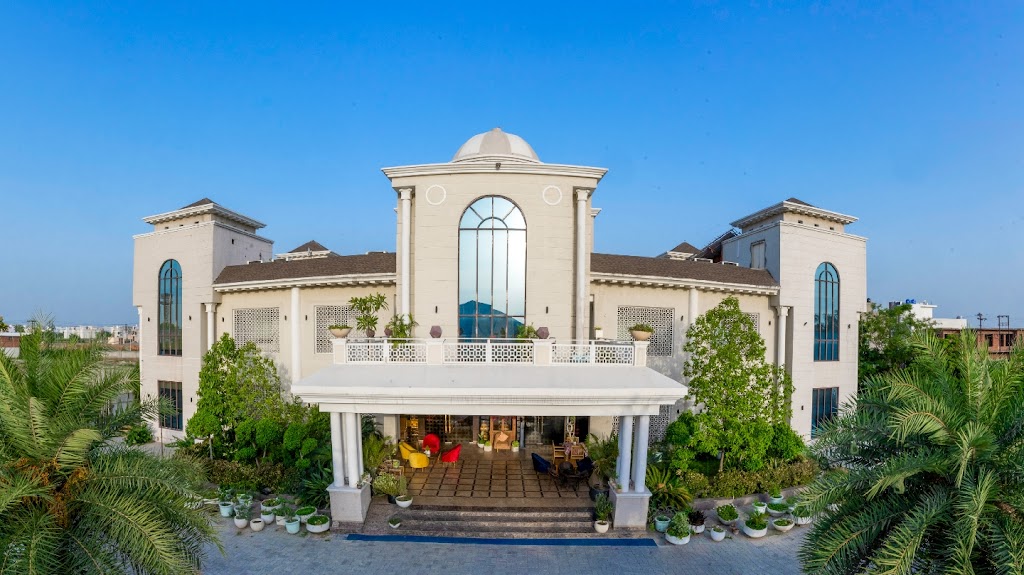 Grand 5 Resort