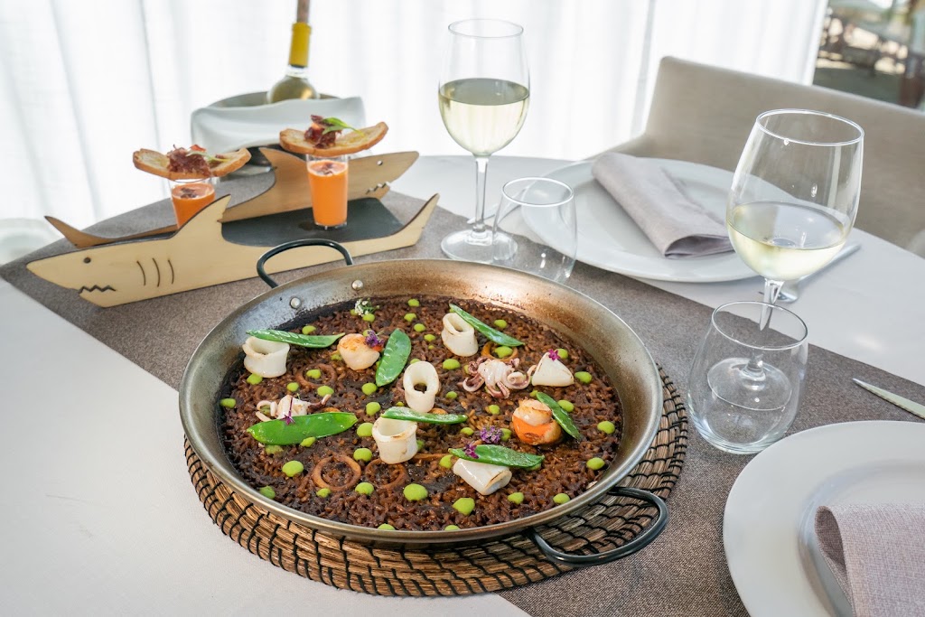 Solraig by Tibu-Ron — Comida y bebida