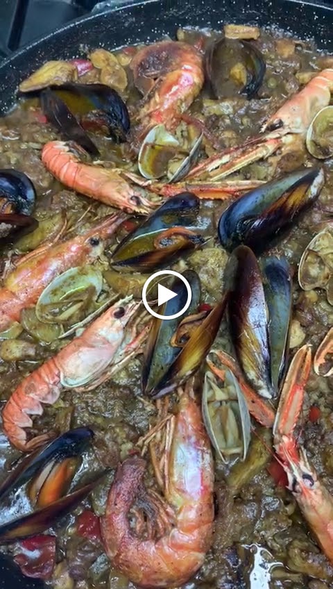 Restaurant La Fabrica — Videos