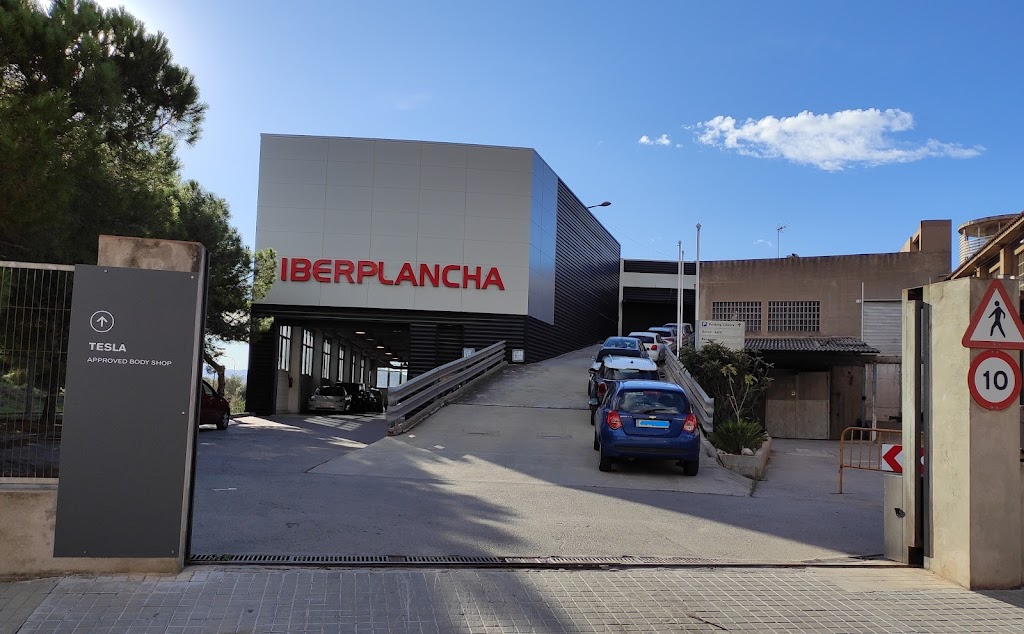 Iberplancha by Certified Collision Craft, S.L.