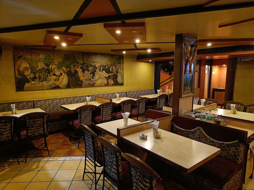 Indian Swad Family Restaurant Bar