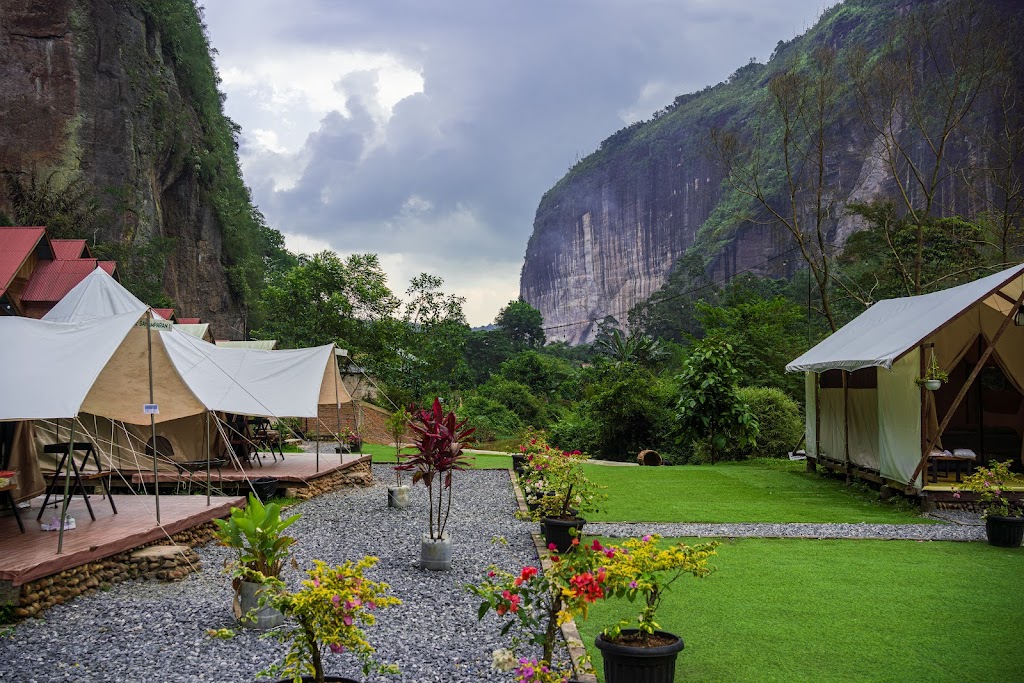 The Edge Harau Glamping