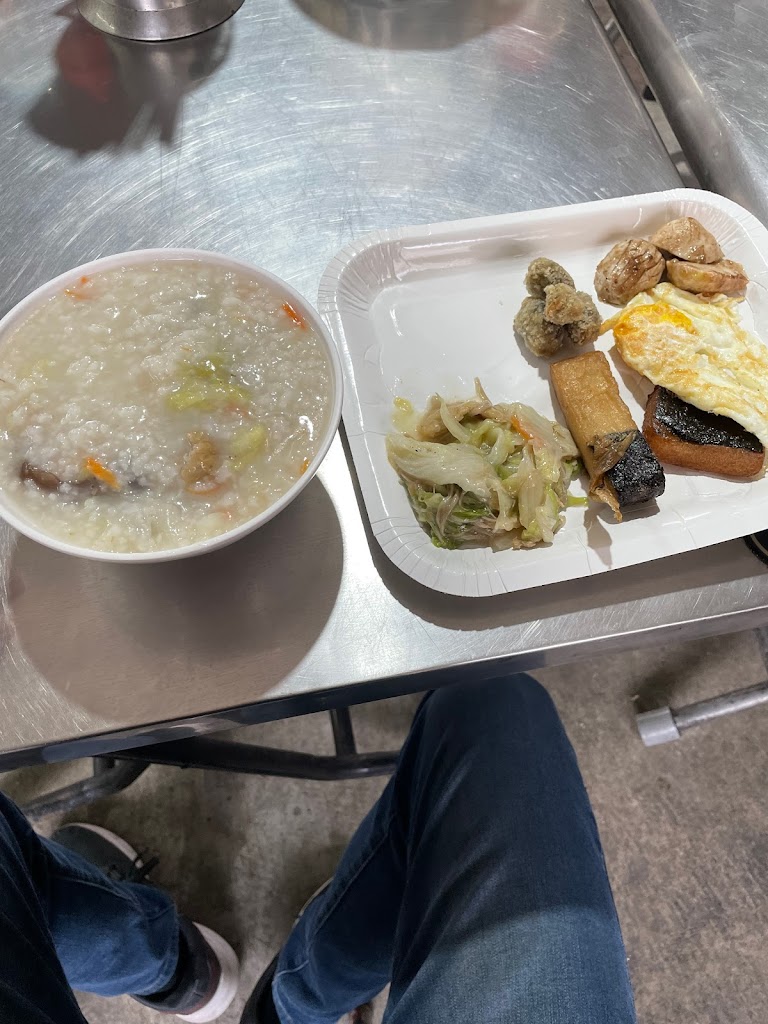 欣欣市場 芳仁素食 的照片