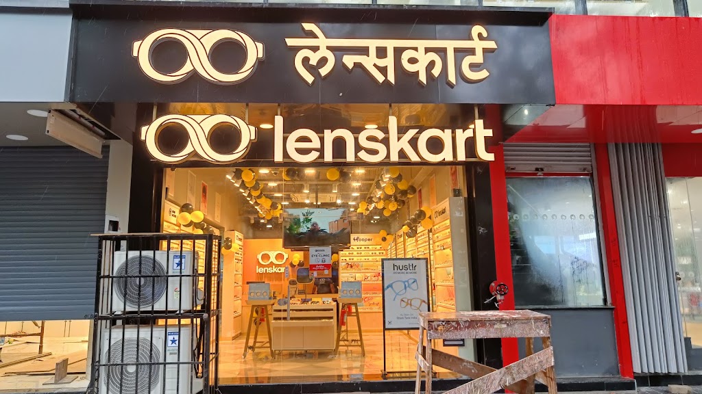 Lenskart Com At Borivali West Mumbai