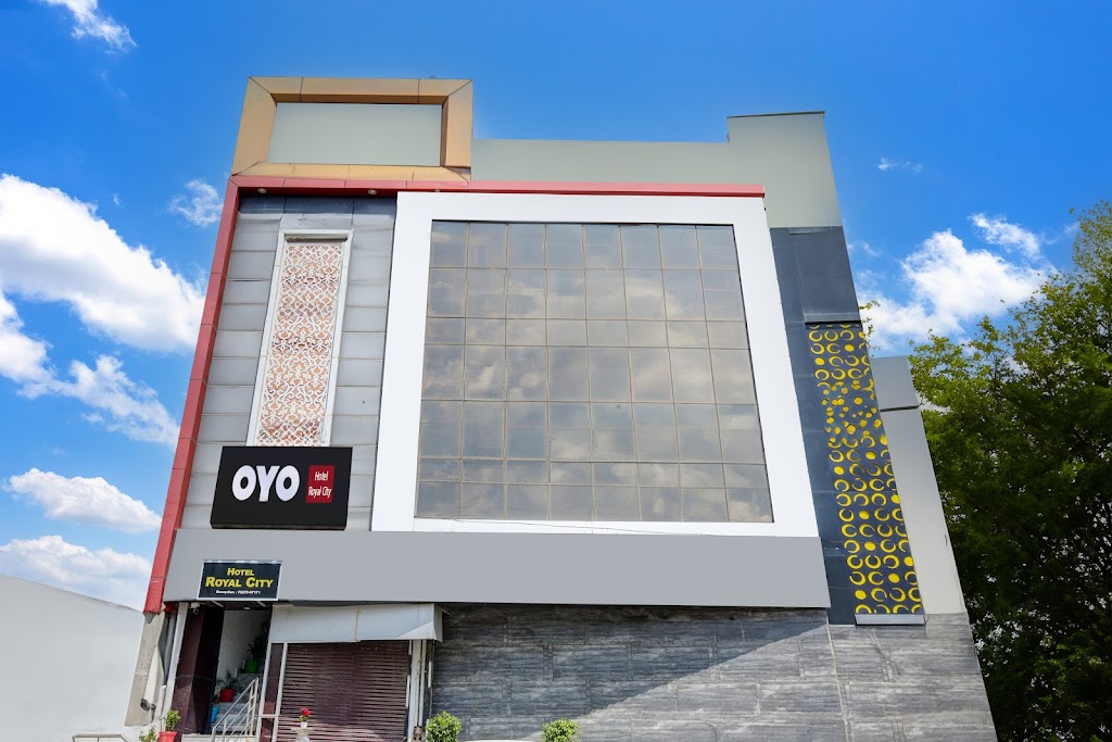 Oyo Hotel Royal City