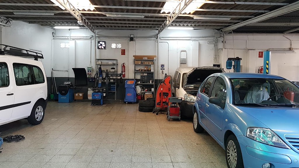 TALLERES ACUNA, S.L.- TALLERES RUFIAUTO — Taller