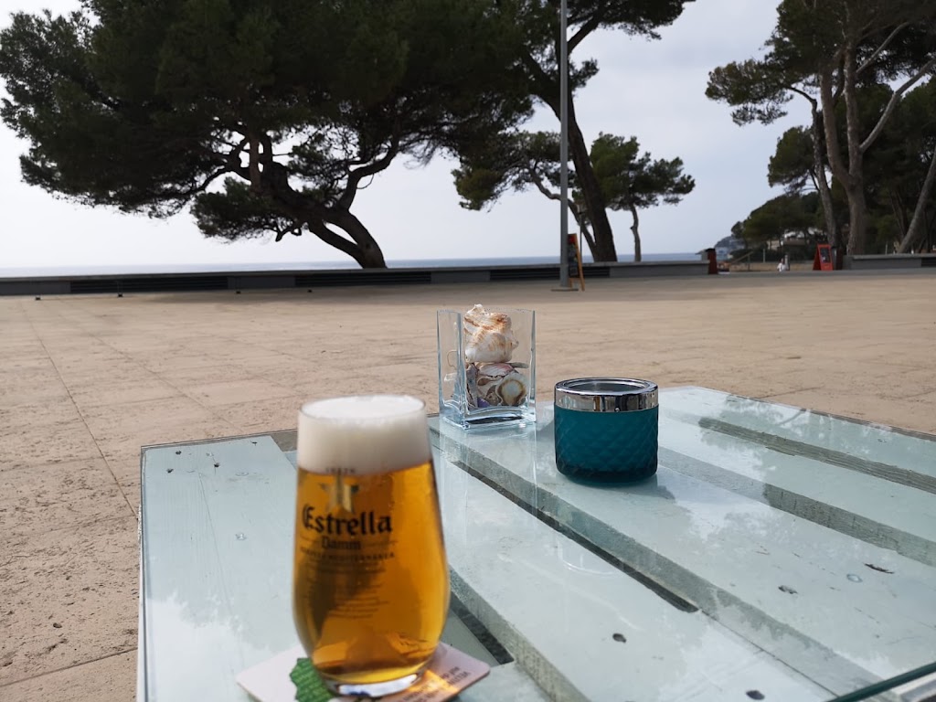 Pacific Bay Mallorca — Comida y bebida