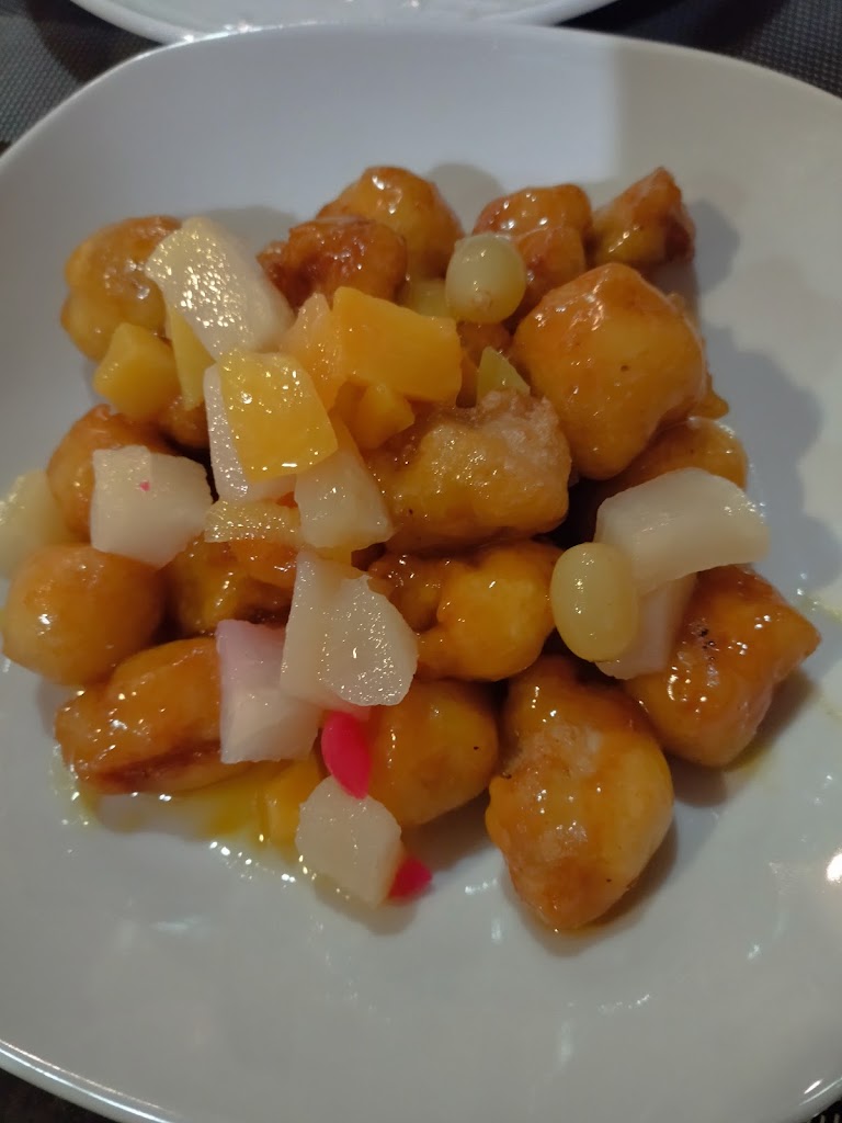 Restaurante Chino Casa Wang — Comida y bebida