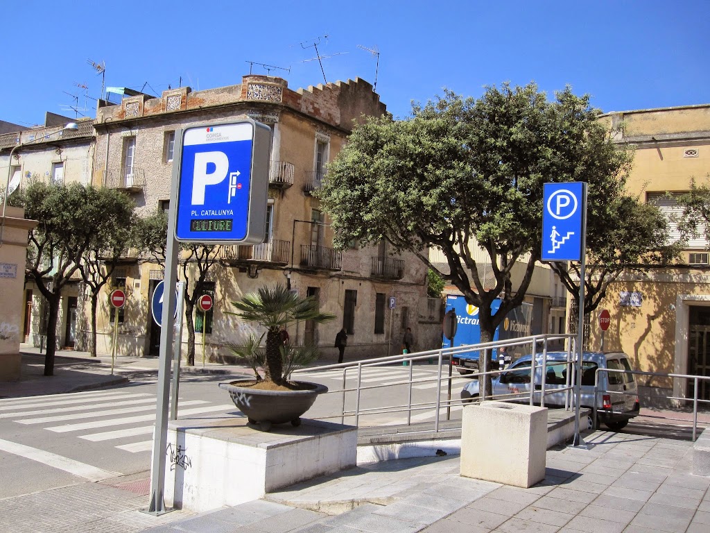 Aparcament Placa Catalunya 24 Horas Vigilado