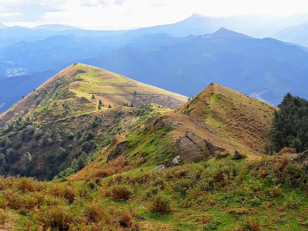 Kamaraka 797m