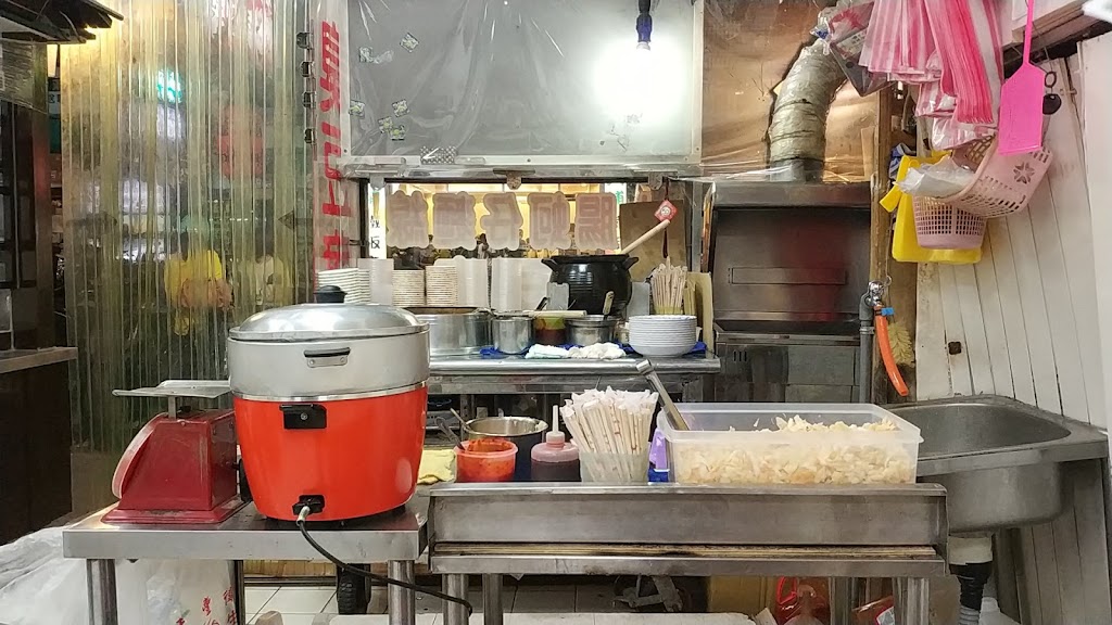 大腸蚵仔麵線臭豆腐 的照片