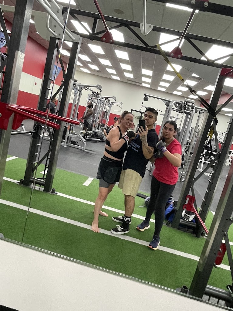  Resilient Boxing & Fitness