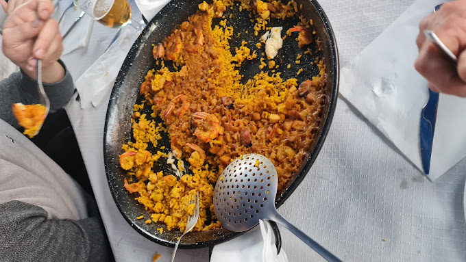 Restaurant - Casa Marti — Comida y bebida