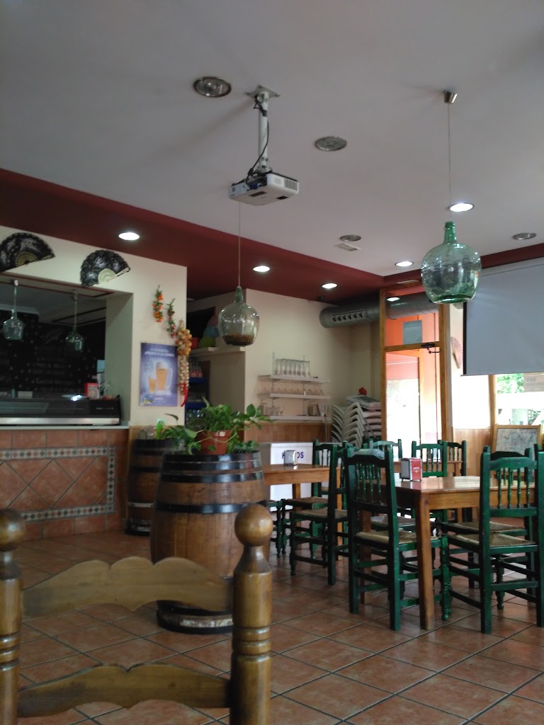 Bar Ozu! Que Rico — Ambiente
