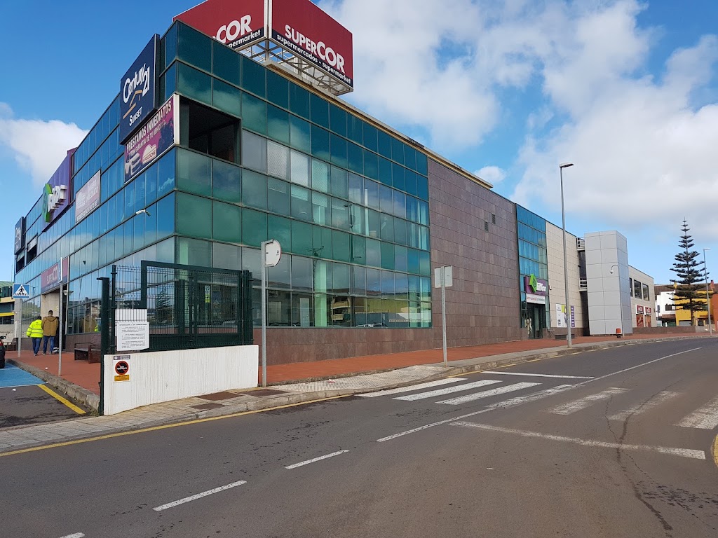 Multicentro Los Venezolanos, La Laguna, San Benito — Todas