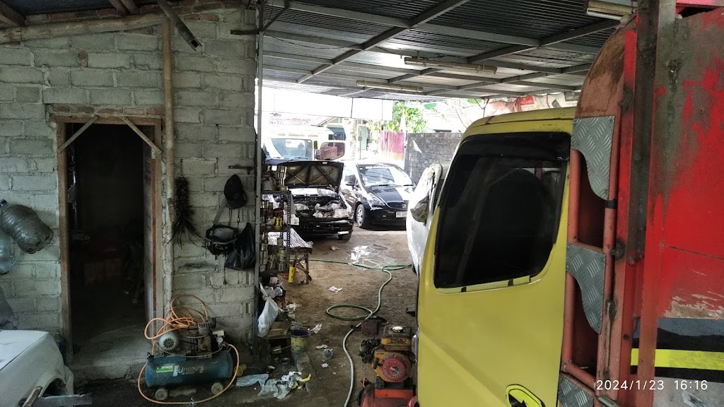 Bengkel Ketok Magic "ANUNG JAYA" BLITAR.