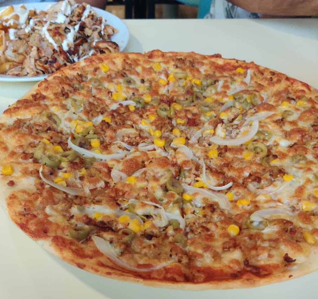 LA TABERNA RESTAURANTE KEBAB PIZZERIA — Pizza