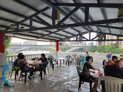 642baededbf53b7e7e2e4548 的照片