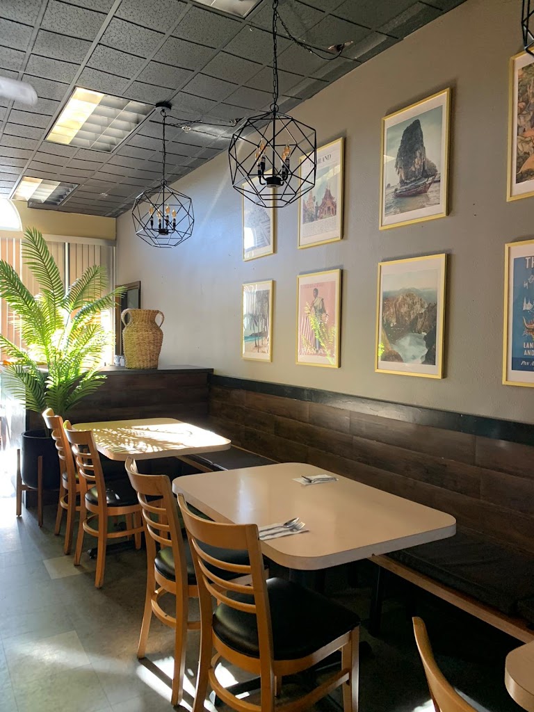 New Thai Eatery & Grill