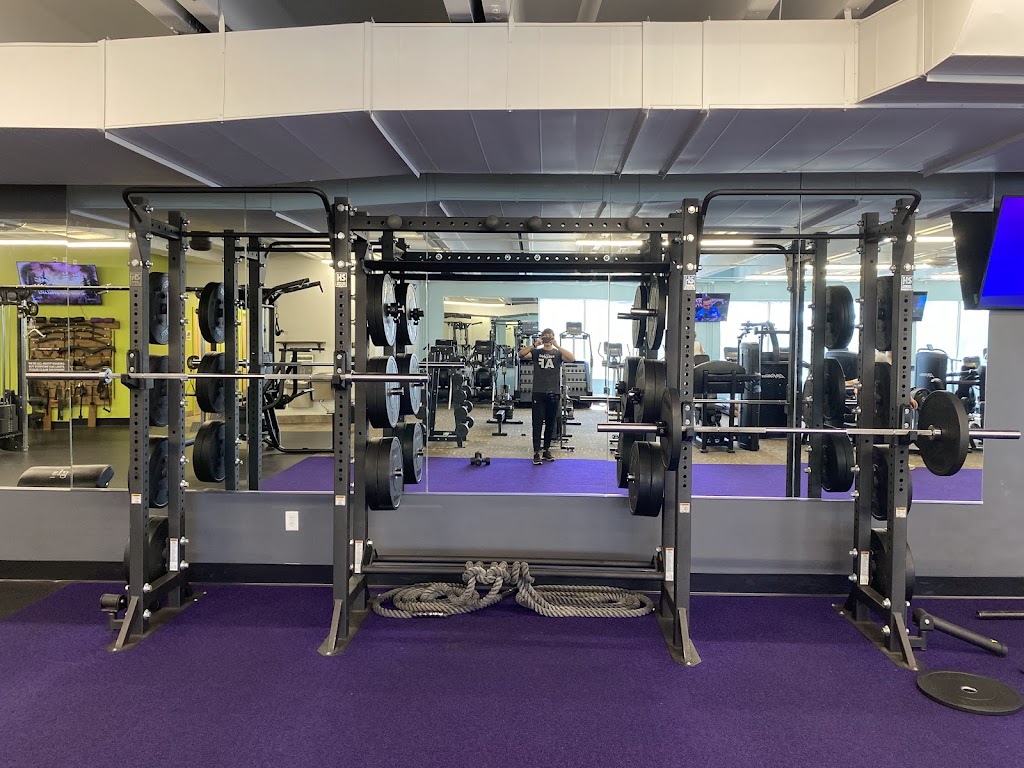  Anytime Fitness