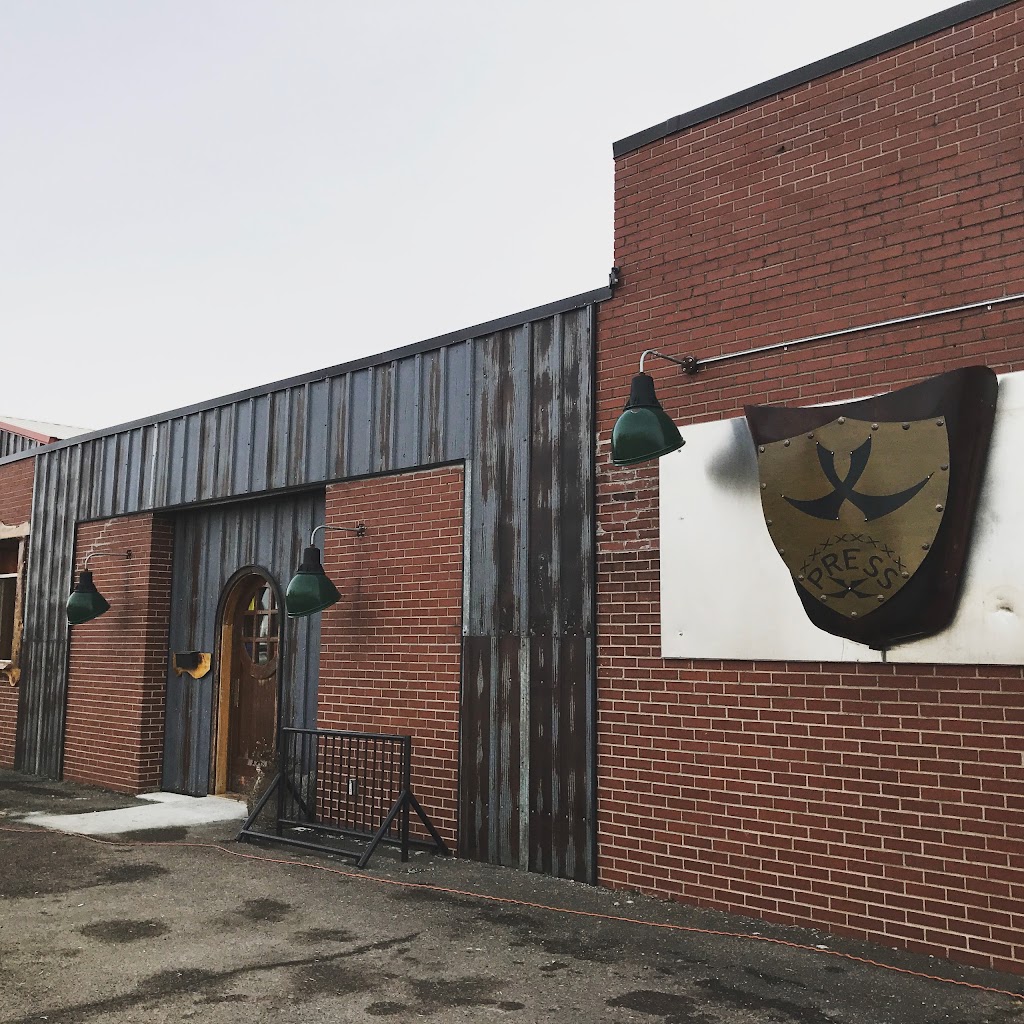  X Press Fitness Lodge LLC