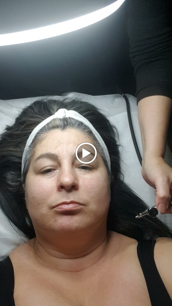 Centre d'estetica Celnou — Videos