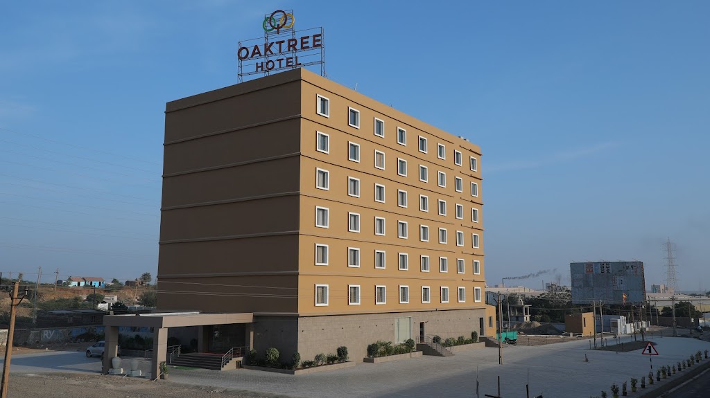 Oaktree Hotel
